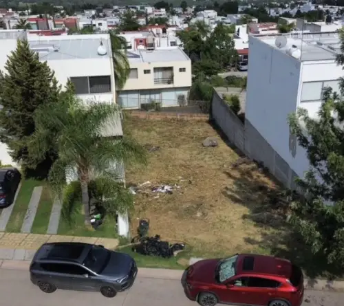 Excelente terreno en venta en fraccionamiento lomas de gran