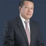 Bonifacio uriosti bienes raíces