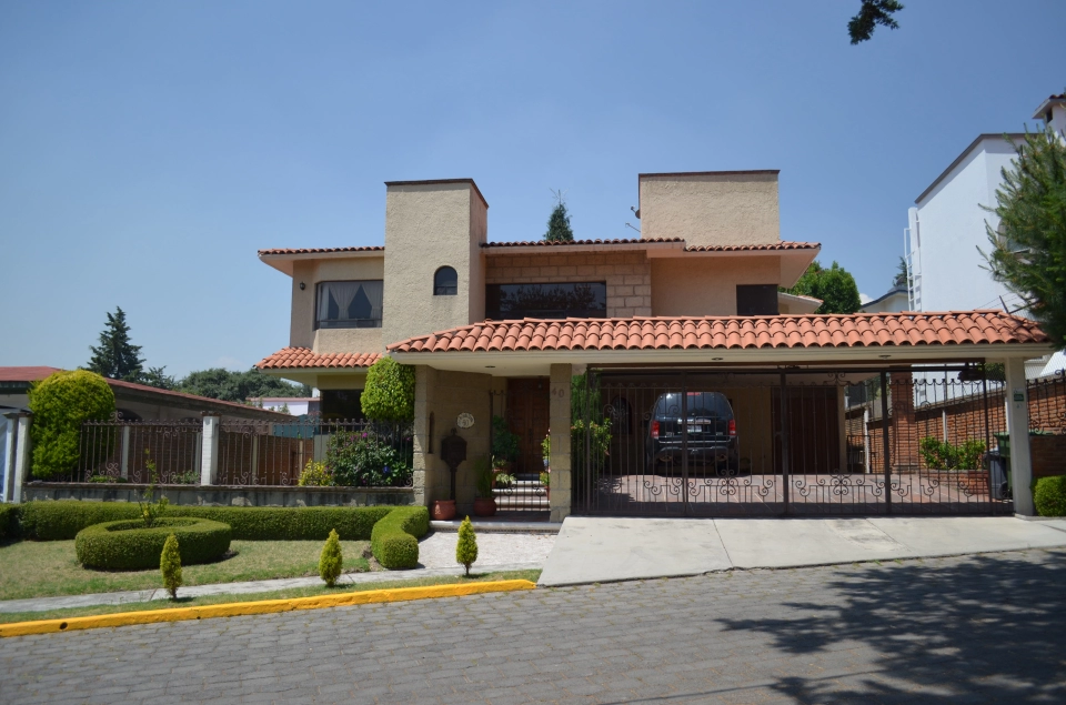 Casa en lujoso fraccionamiento ubicado en zona esmeralda en Atizapán de  Zaragoza - Portal Inmuebles y mas propiedades en Mexico