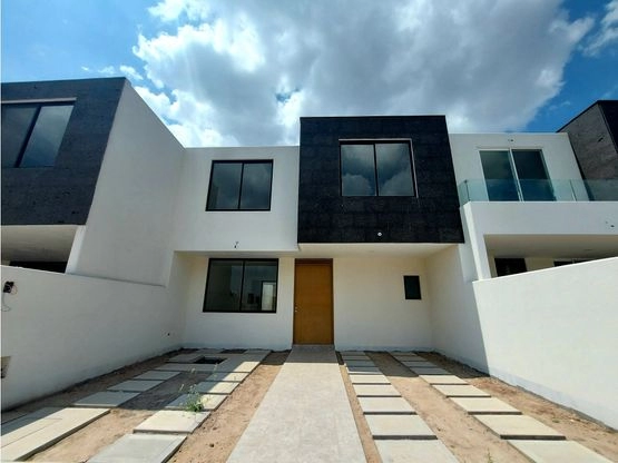 Venta de Casa en RANCHO SANTA MONICA, Aguascalientes Sur en Aguascalientes  - Portal Inmuebles y mas propiedades en Mexico