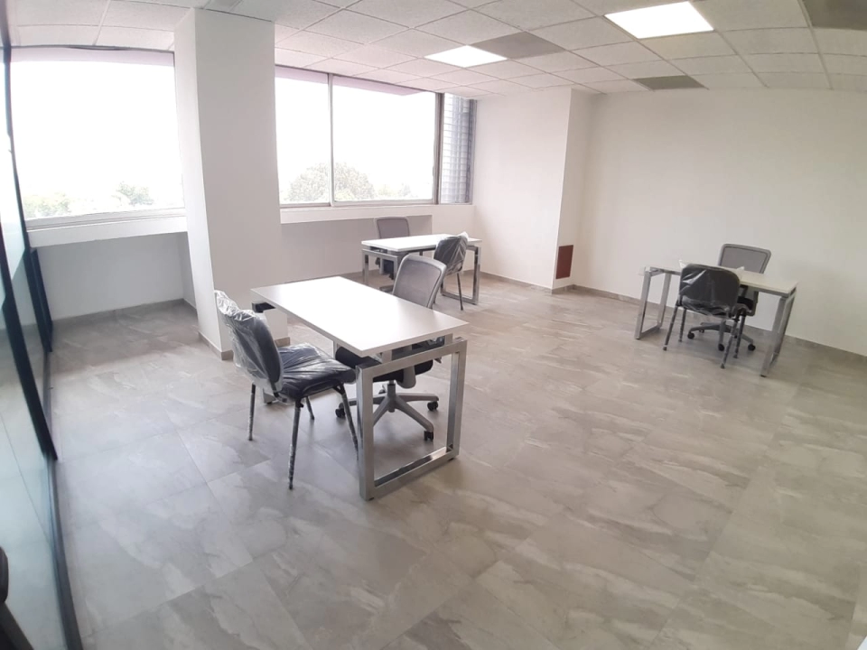 40 m² – OFICINAS EN RENTA CERCA DE ZONA COMERCIAL