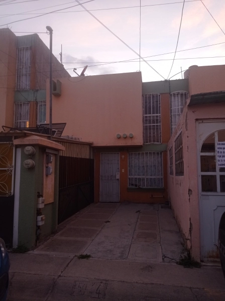 Casa en venta Los Héroes Tecamac, Edo Mex.