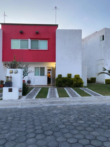 HERMOSA CASA EN VENTA EN ATLATLAHUACAN MORELOS