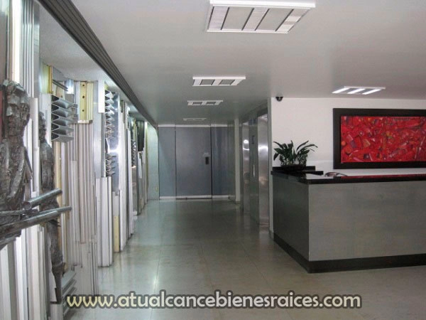 Renta de oficina de 90m2, abierta, vigilancia en Condesa