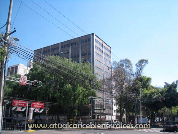 Renta de oficina de 290 m2 con vigilancia las 24 , elevador 