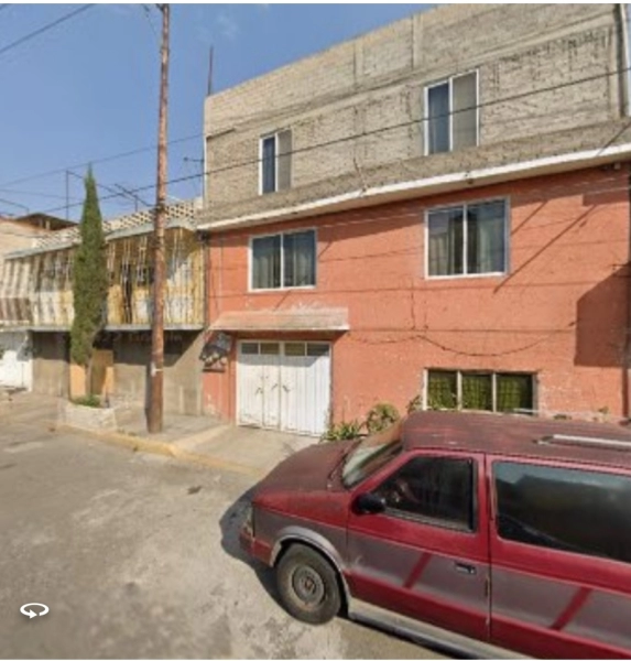 Se vende casa en col Benito Juárez en Neza