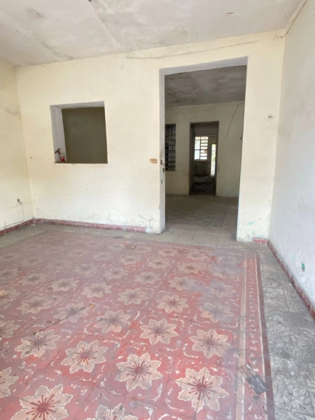 VENTA DE CASA PARA REMODELAR EN CALLE 65 MERIDA YUC