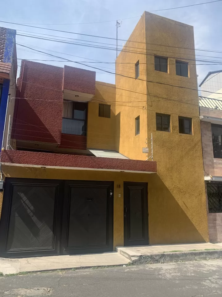 Casa en Venta Paseos de Churubusco CDMX