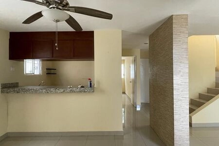 VENTA DE CASA REMODELADA EN FCO. DE MONTEJO