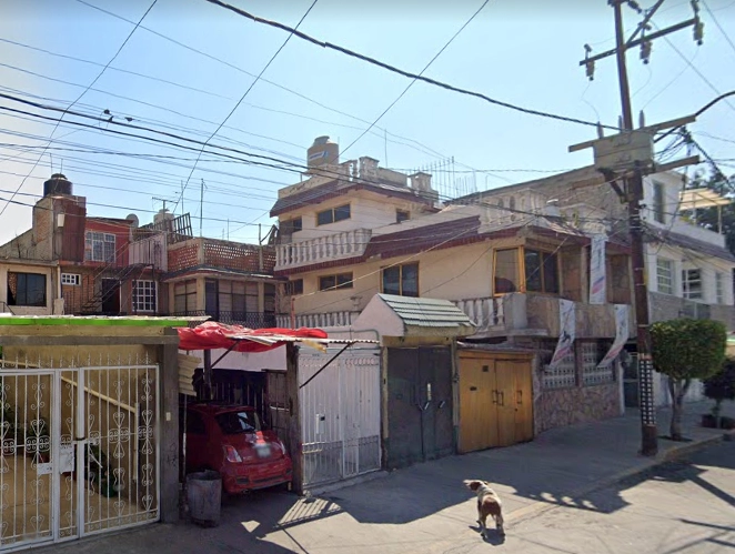 Casa en Venta en U. H. Vicente Guerrero Iztapalapa CDMX