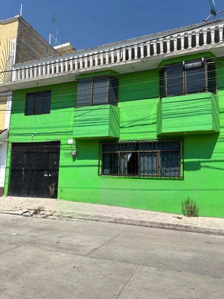 VENDO CASA EN NAUCALPAN !! URGE !!