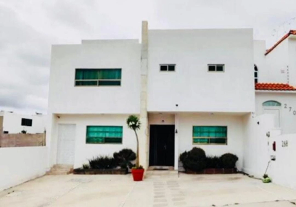 Hermosa Casa en Venta en exclusiva zona de Querétaro