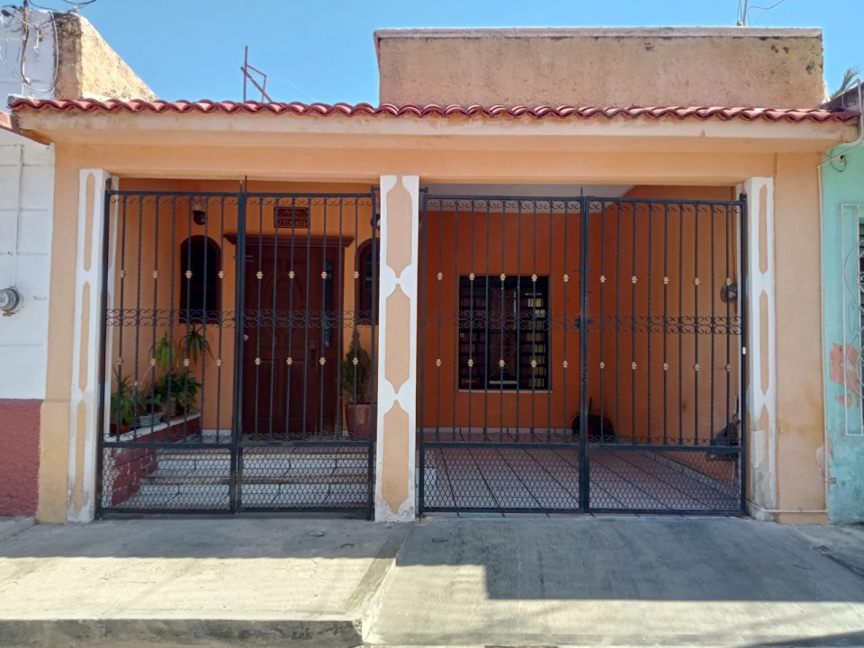 VENTA DE CASA EN EN CENTRO DE MERIDA 