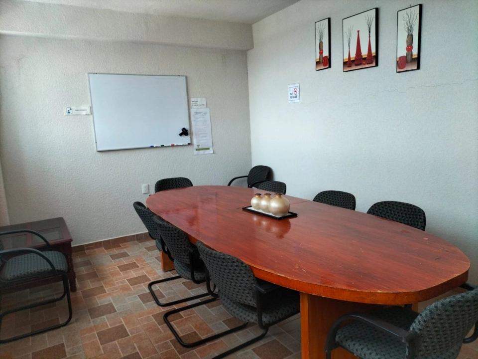 SALA DE JUNTAS POR HORA EN NAUCALPAN CENTRO.-