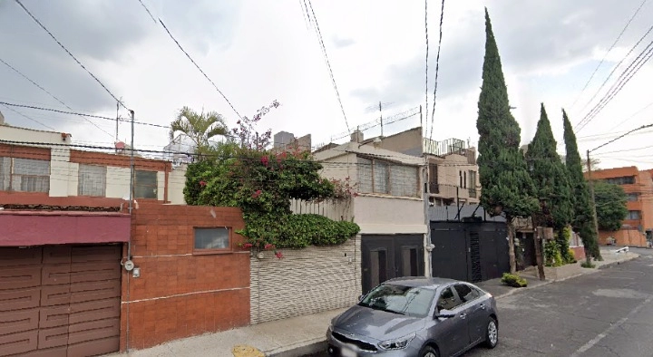 Casa en Venta en Militar Marte Iztacalco CDMX