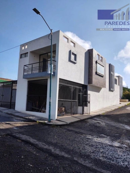 Casa nueva en Venta zona Altozano de 3 recamaras Morelia C10