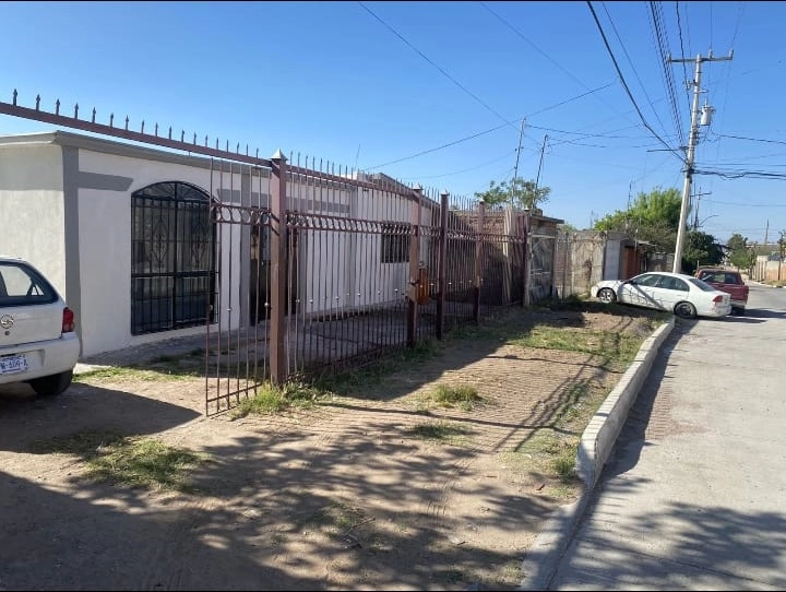 Casa habitacion en la Col. Division del norte