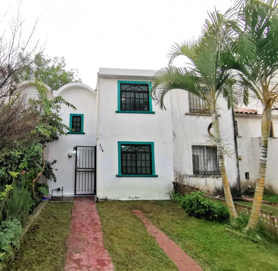 CASA A LA VENTA EN GEOVILLAS LOS OLIVOS, TLAQUEPAQUE