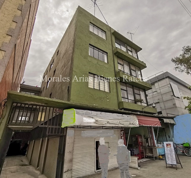 En venta edificio habitacional con oficinas Col. Guerrero