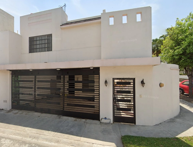 HERMOSA CASA EN VENTA DE REMATE EN MONTERREY N.L.