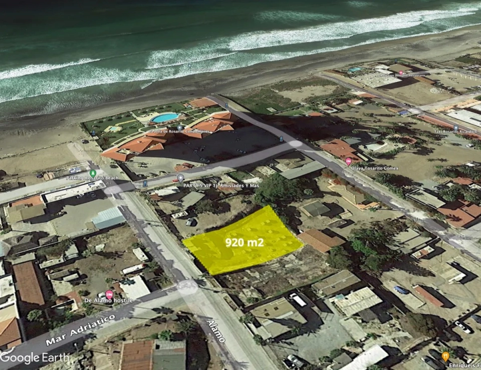 Terreno en Venta frente al mar en Rosarito Centro, 920m2