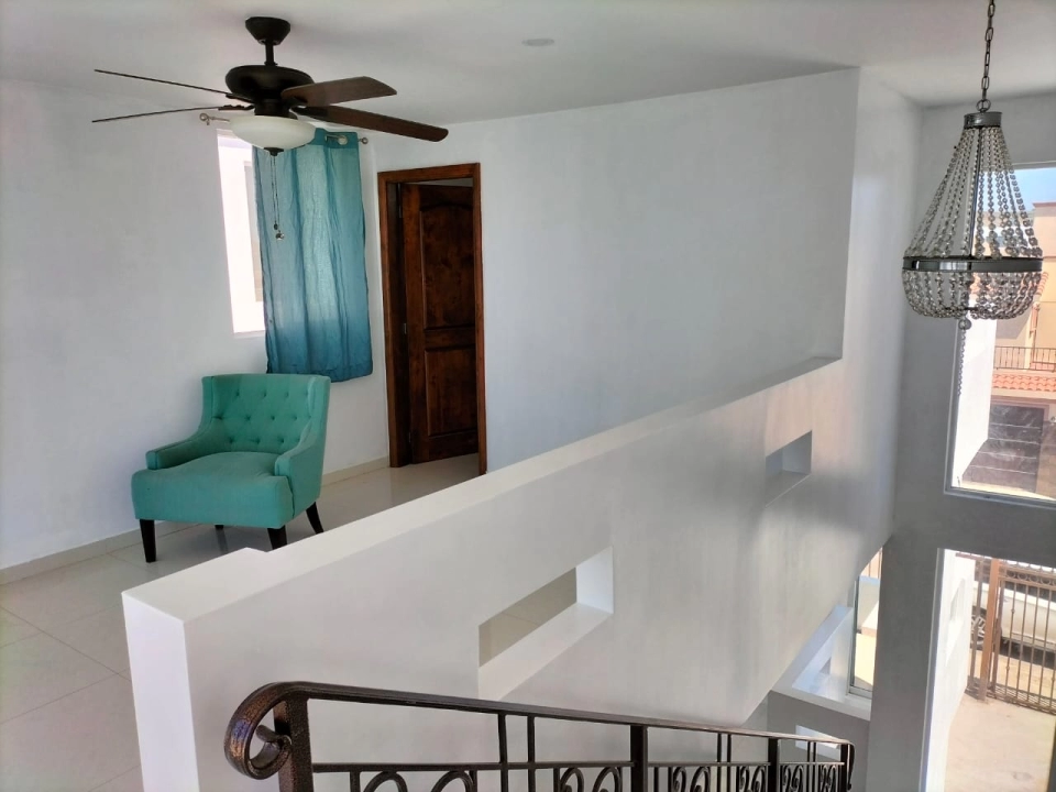 PRECIOSA CASA  PUNTA AZUL ROSARITO COMPLEJO EXCLUSIVO 4 REC.