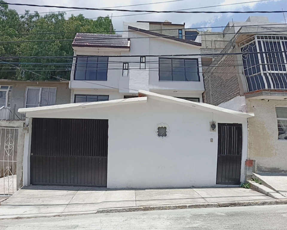 CASA SOLA RESIDENCIAL COACALCO RECION REMODELADA