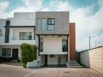 Venta Casa Bosques Vallarta