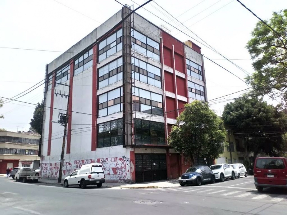 SE VENDE EDIFICIO CON GRAN POTENCIAL EN AZCAPOTZALCO 