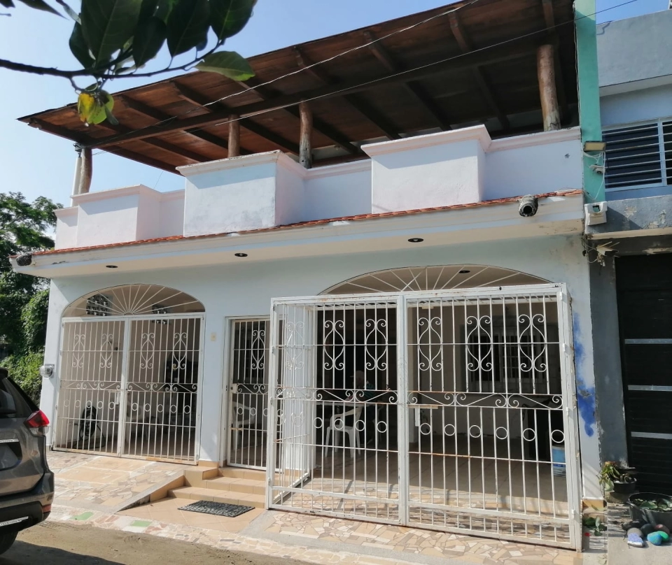 ‼SE VENDE CASA EN COL. BRISAS DE SALAGUA, MANZANILLO!!