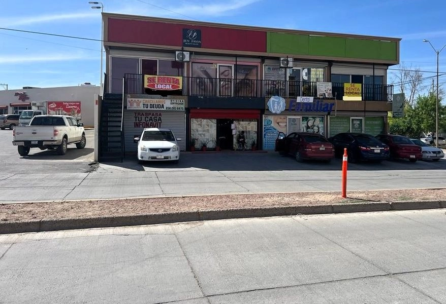 LOCAL COMERCIAL (ULTIMO LOCAL DISPONIBLE) DE 33 M2. 