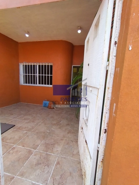 Zihuatanejo Casa en Venta, centro de la ciudad 3 recámaras 