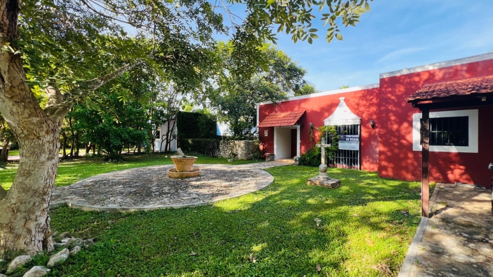 VENTA DE QUINTA STILO HACIENDA EN QUINTAS  BASPUL YUCATAN 