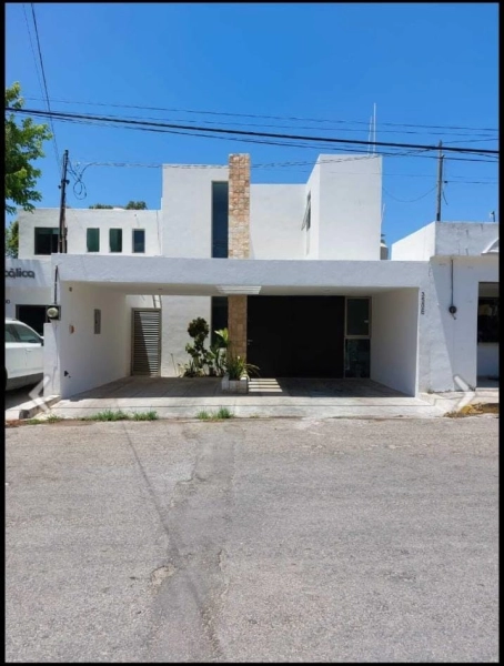 VENTA DE CASA EN LA COL. EMILIANO ZAPTA NORTE MERIDA YUCATAN