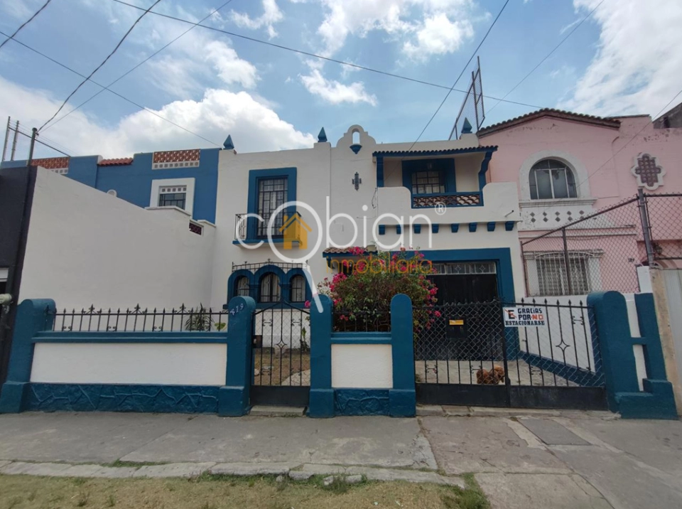 CASA EN VENTA, BARRIO DE SAN FRANCISCO