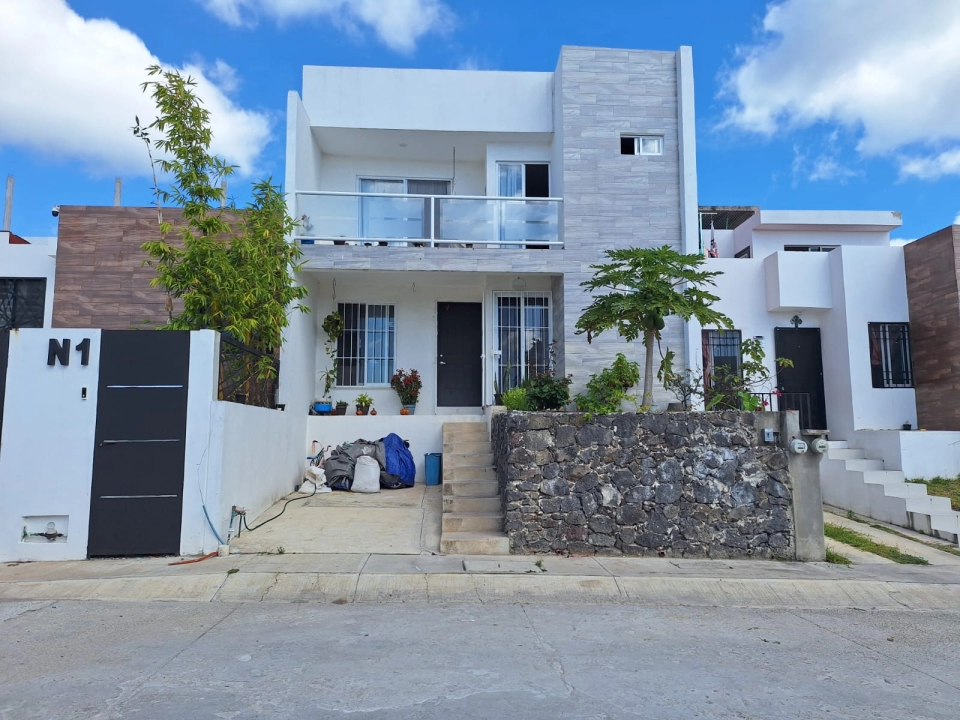 Hermosa casa en venta Fracc Zion Solaris