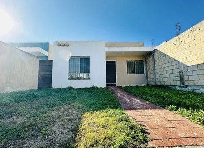 VENTA DE CASA EN FRACCIONAMIENTO LOS HEROES MERIDA YUCATAN