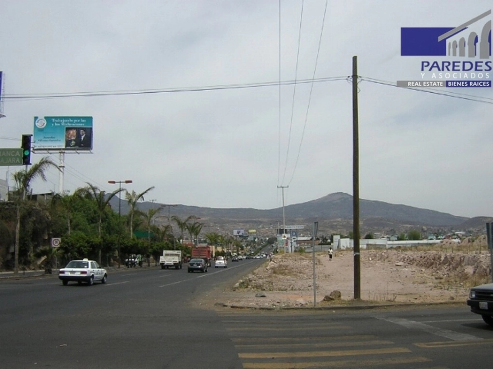 T511 Terreno Comercial Venta 1.7 Has Libramiento Pte Morelia