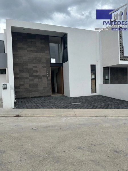 C112 Venta Casa nueva Fracc Privado Ciudad Salud Morelia    