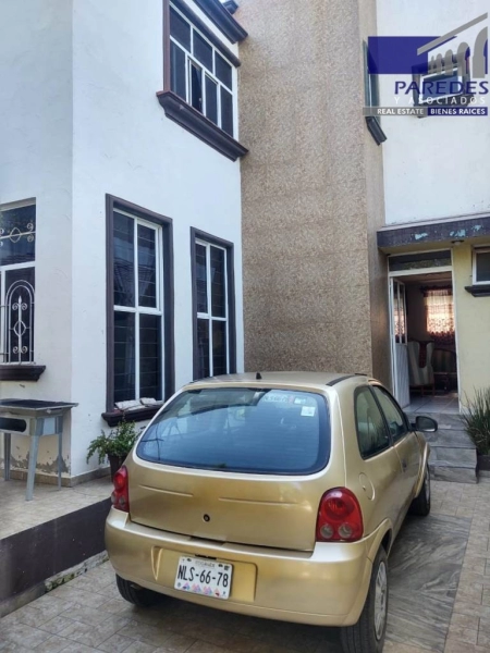 C104 Casa en venta San Isidro Itzicuaro 3 recamaras Morelia