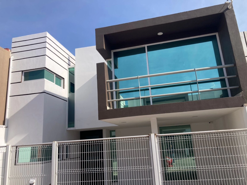 Bella residencia al sur de Pachuca, excelente ubicación