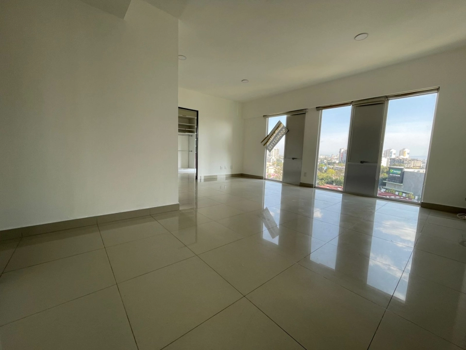 Venta de departamento en Oasis Residencial. Col. Del Gas.