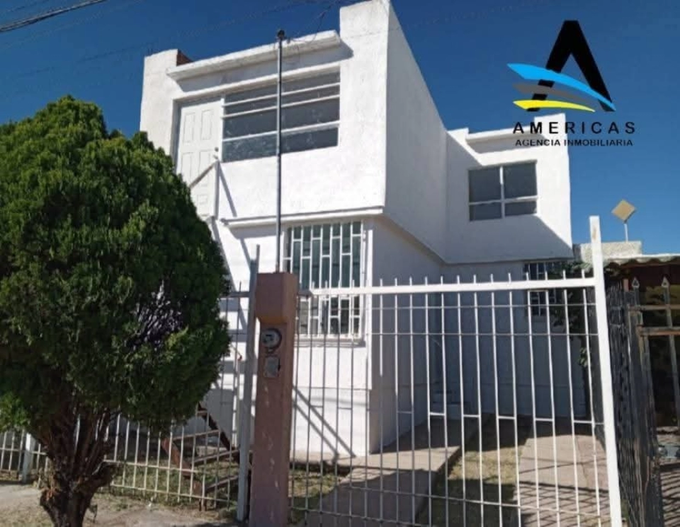 Casa en venta al norte de la ciudad Fracc Loma Dorada 