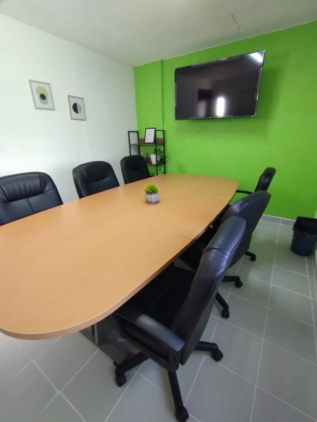 SALA DE JUNTAS EXCLUSIVA PARA EJECUTIVOS Y EMPRENDEDORES