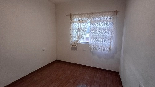 CASA ATRAS CU 24 SUR Y AV DE LAS TORRES 3 RECAM 2 BAÑOS