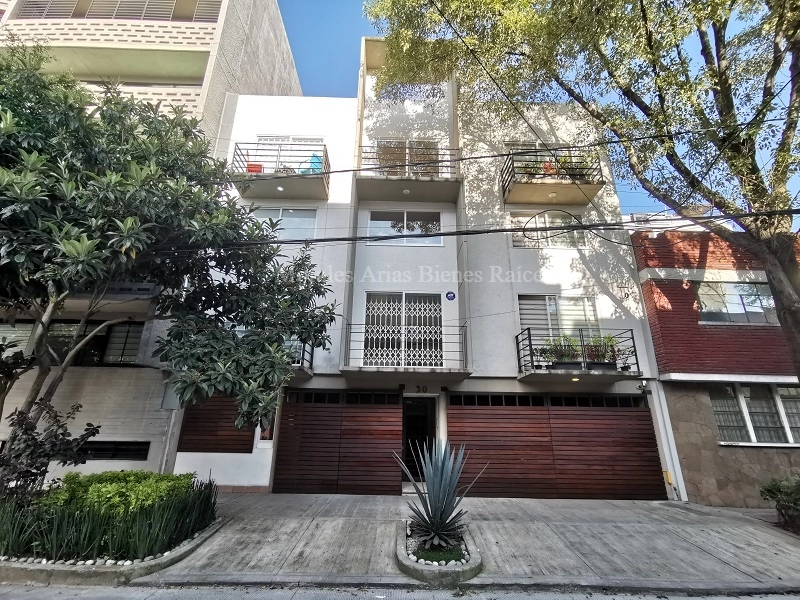 Casa en Condominio en Venta. Narvarte, seguridad y confort