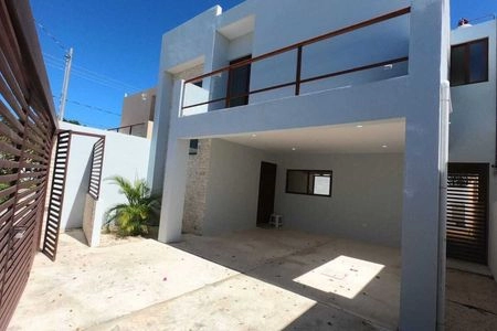 RENTA DE RESIDENCIA EN SODZIL NORTE MERIDA YUCTAN 